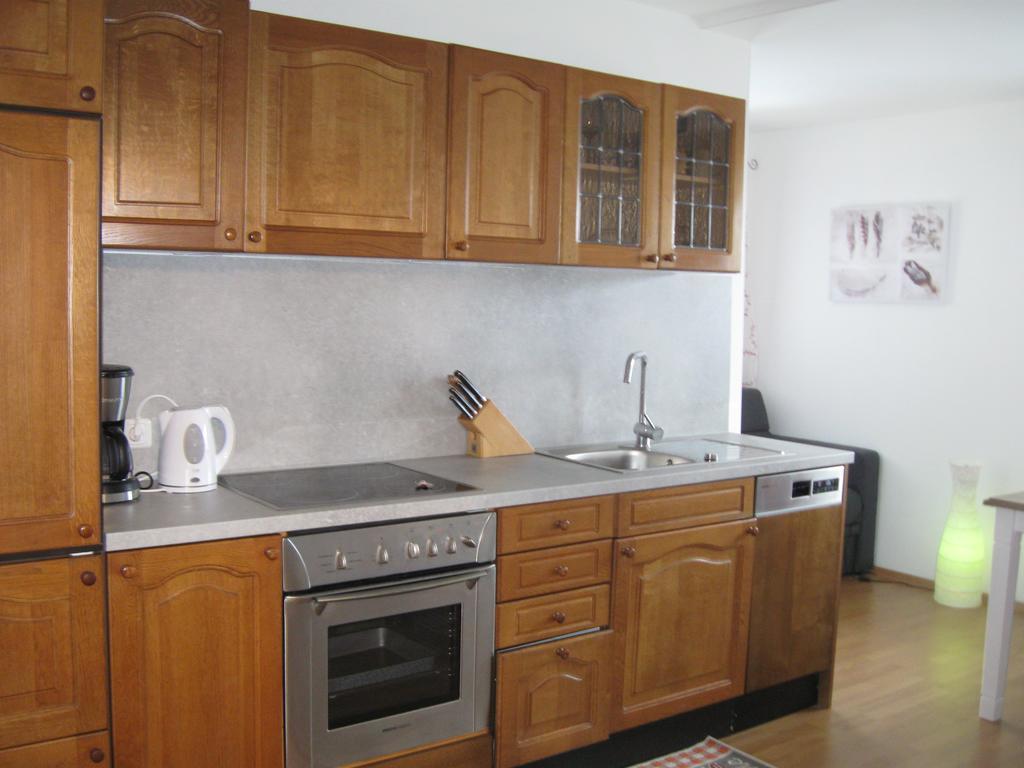 דירות אוטנדורף Haus Am Dorfplatz מראה חיצוני תמונה