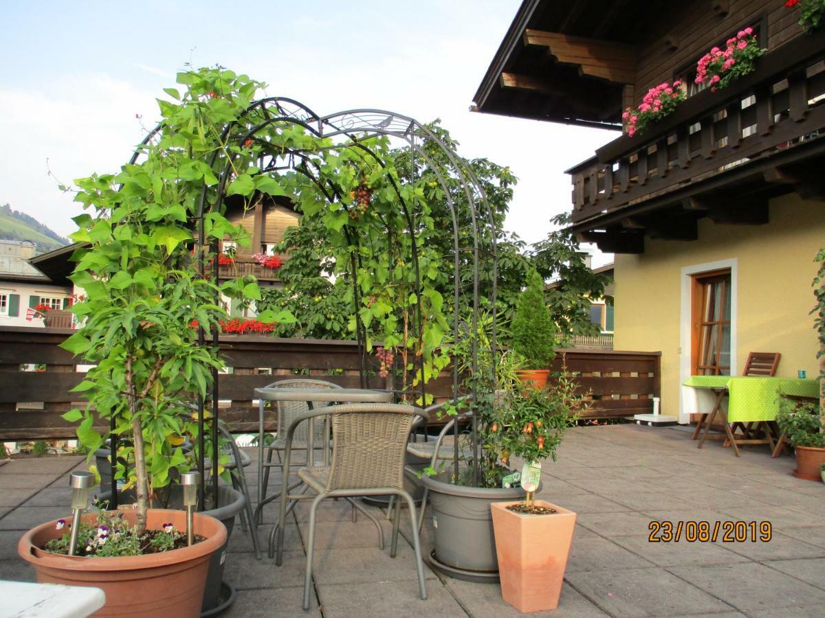 דירות אוטנדורף Haus Am Dorfplatz מראה חיצוני תמונה